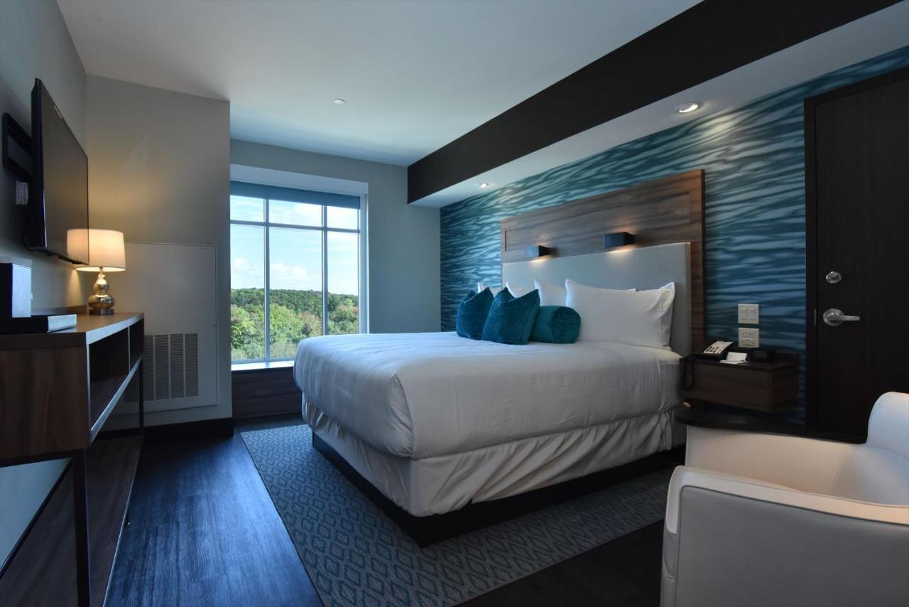 Bally'S Twin River Lincoln Casino & Hotel Екстериор снимка