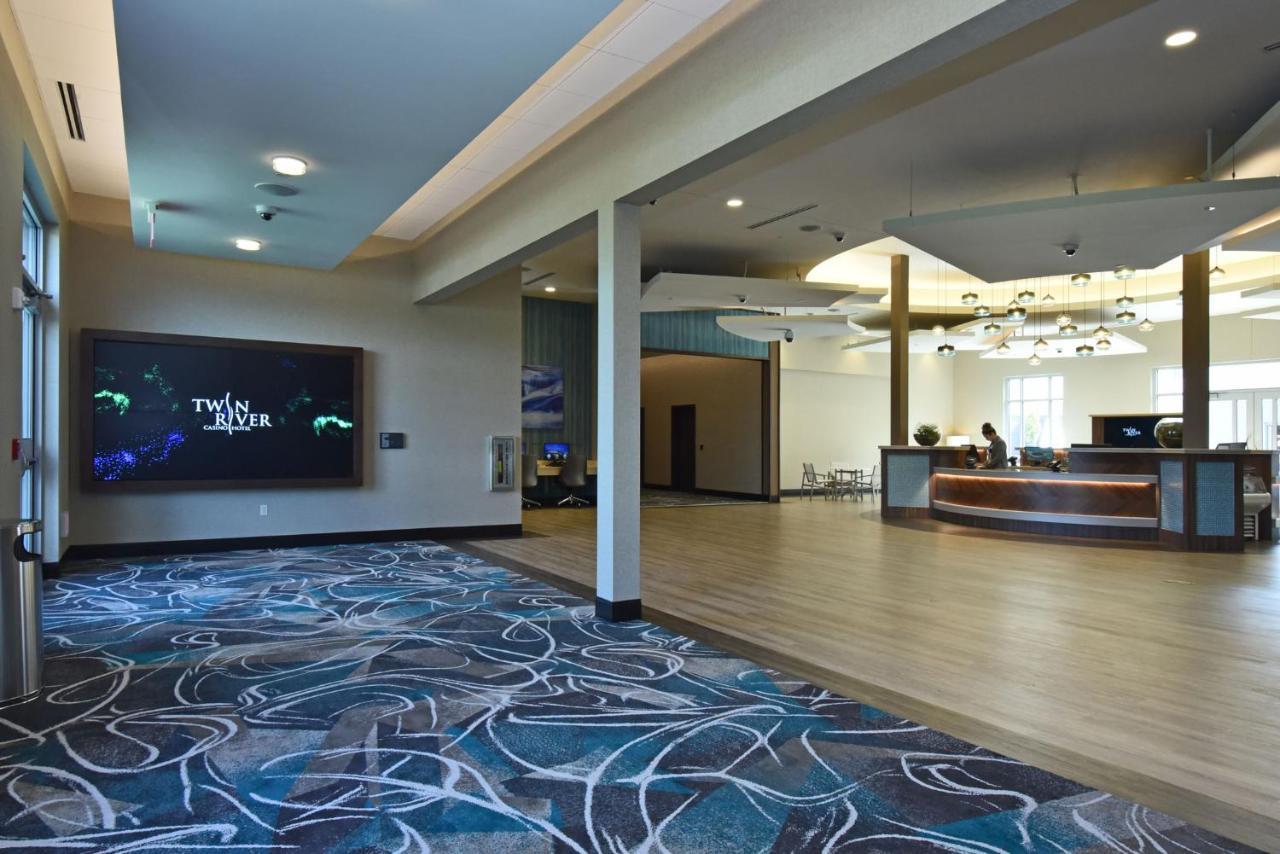 Bally'S Twin River Lincoln Casino & Hotel Екстериор снимка